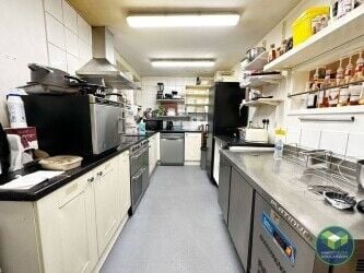 CAFE IN FORMBY: Photo 5