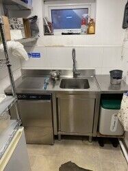 Milford on sea- cafe for sale- 25 covers with kitchen, bar area and adaptability Photo 5
