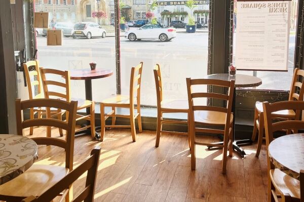 Licenced Cafe - Devizes Photo 5