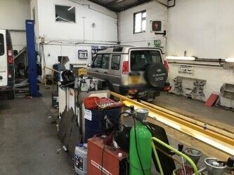 Well Established Garage For Sale Photo 5