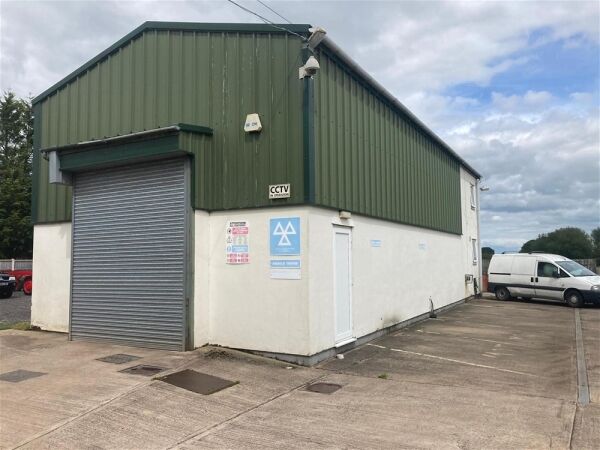 PROVIDER OF MOTOR SERVICES AND REPAIRS Photo 5