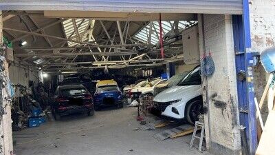 Car Vehicle Repair Garage and M.O.T Station Photo 6