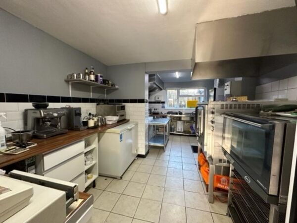 Leasehold Sandwich Bar Located In Attleborough, Nuneaton Photo 5