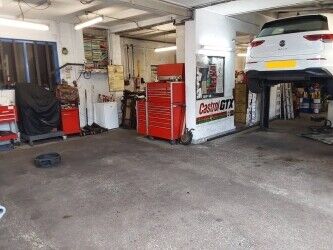 Freehold MOT Preparation Garage Services Vehicle Repairs Maintenance Blackpool Lancashire For Sale Photo 5