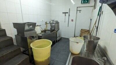 Fish & Chip shop Takeaway in Cardiff Photo 6