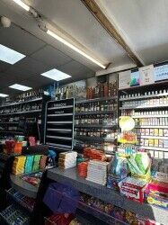 Turnkey Off-Licence Opportunity in Prime East End London Location Awaits! Photo 5