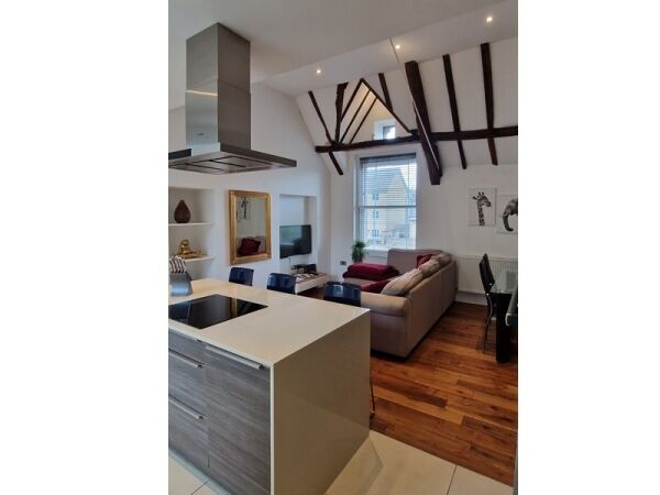 Beautifully Presented Holiday Letting For Sale Photo 5