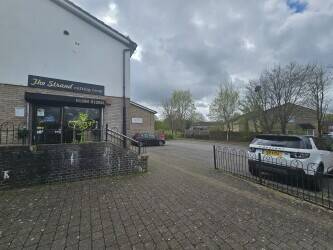 Recently refurbished busy hairdressers for sale in Basingstoke. Photo 5