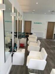 Hair & Nail Salon in prime location near w Photo 5