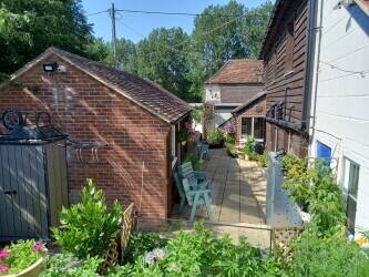 WILTSHIRE - MAIN ROAD FREEHOUSE GUEST HOUSE Photo 5
