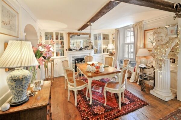 INDEPENDENT JOINERY COMPANY OFFERING BESPOKE WOODEN FURNISHINGS Photo 5