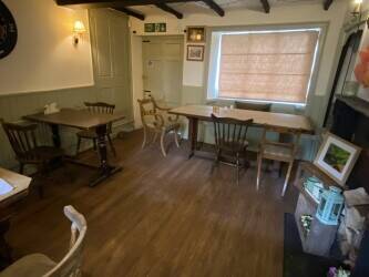 WILTSHIRE - PICTURESQUE VILLAGE FREE HOUSE ON SALISBURY PLAIN Photo 5