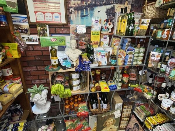 Delicatessens For Sale in Todmorden Photo 5