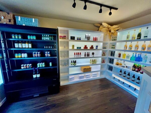 Leasehold Retail Unit Or Deli Located In Mawnan Smith, Near Falmouth Photo 5