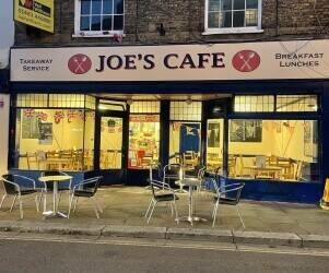 Traditional Family Cafe Business For Sale in Vibrant Surrey Market Town - Chertsey Photo 5