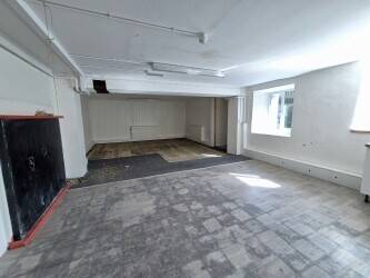GWYNEDD – COMMERCIAL AND/OR HOTEL DEVELOPMENT OPPORTUNITY IN POPULAR NORTH WALES SEASIDE TOWN Photo 5