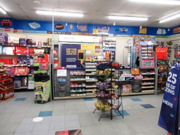 LEASEHOLD NEWS CONVENIENCE - SKELMERSDALE Photo 5
