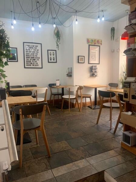 PRICE REDUCTION: £4,500+ P/WK SALES, COFFEE SHOP/CAFE, CAERPHILLY COUNTY Photo 5