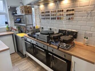 Dessert and coffee shop with high potential in Preston / Kirkham Photo 5