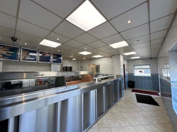 Leasehold Fish & Chip Takeaway Located In Gnosall Photo 5