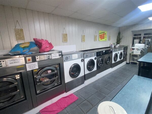 Launderette & Dry Cleaners For Sale in Barnsley Photo 5