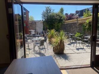 Friendly Craft Beer Bar for sale in Growing Mid Sussex Village Photo 5