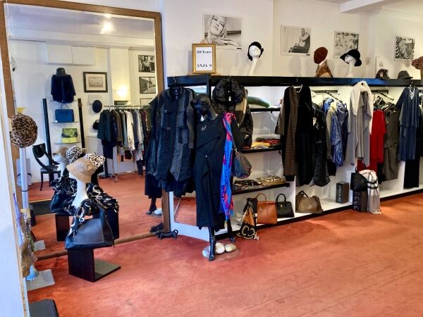 VACANT RETAIL PREMISES