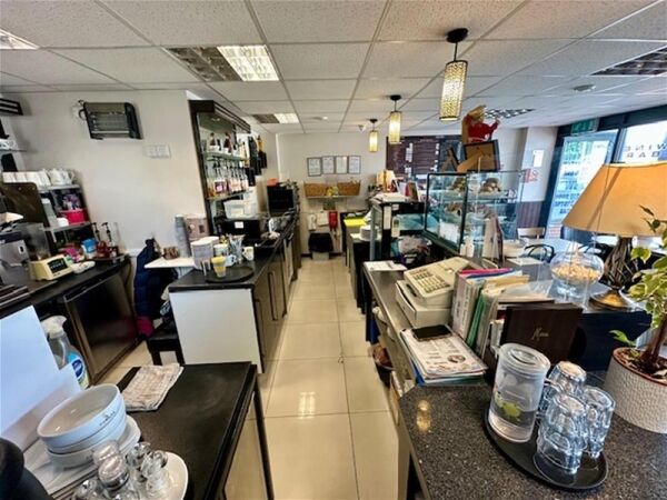 LEASEHOLD LIC. COFFEE/WINE BAR Photo 5