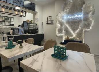 Dalston Bubble Tea & Desserts Caf&eacute; Business &ndash; Strong Brand, Great Reviews, Turnkey