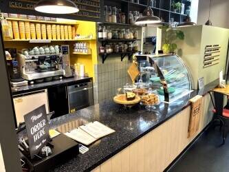 Great Location. Excellent City Centre Café & Coffee Shop, Derby. Low Rent 'For Sale' Photo 5