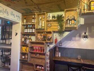 Well-Known, Stylish Deli Business, in the Heart of Penwortham Photo 5