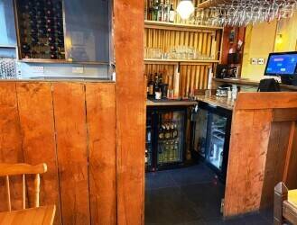 ITALIAN RESTAURANT FOR SALE IN BOW, LONDON