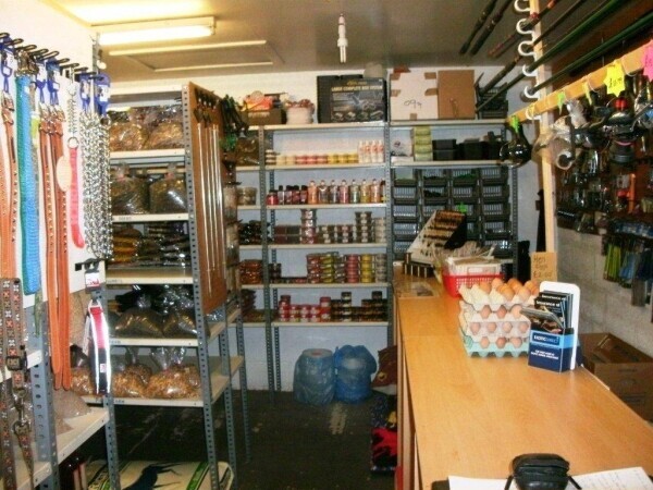 Pet Supply Store and Cattery With Accommodation Photo 5