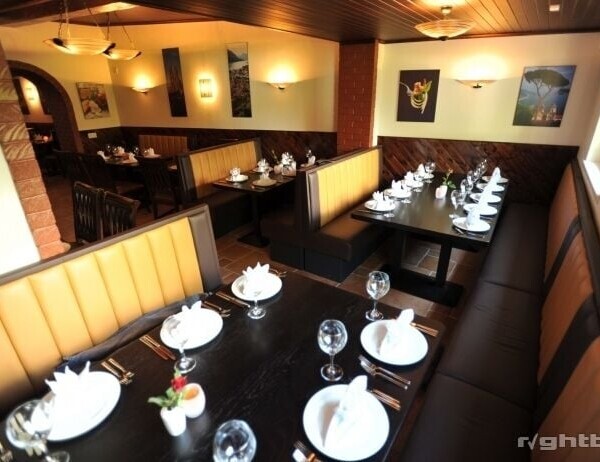 For sale Freehold famous Italian Restaurant PIZZERIA IL FIUME and BAR MILAN in Dumfries Photo 6