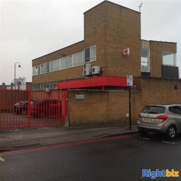 Post Office and Off Licence - West Midlands Photo 6
