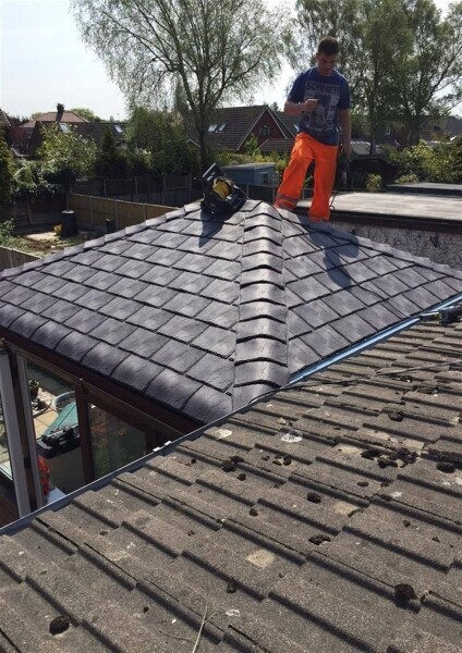 HIGHLY PROFITABLE HOME IMPROVEMENTS COMPANY FOR SALE IN THE NORTH WEST Photo 6