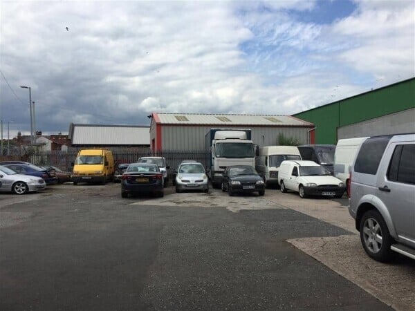 CLASS 4 & 7 MOT TESTING & REPAIRS CENTRE WITH CONSENT FOR RESIDENTIAL DEVELOPMENT IN SOUGHT AFTER SALFORD LOCATION Photo 6