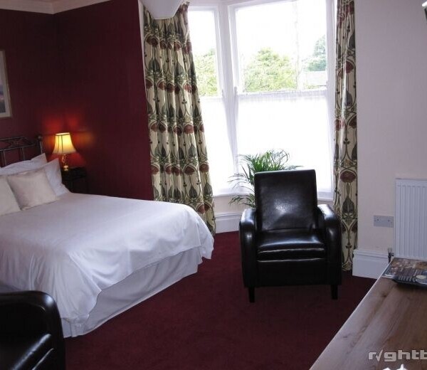 Lifestyle B&B in Derbyshire village For Sale Photo 6