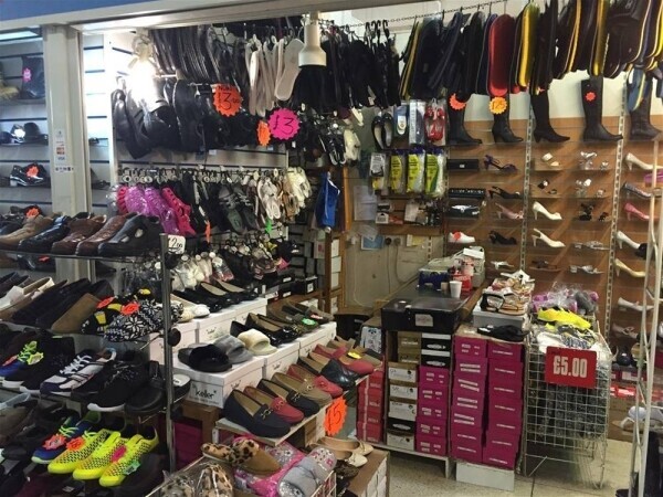 RETAIL FAMILY FOOTWEAR FOR SALE IN THE BULLRING INDOOR MARKET HALL Photo 6