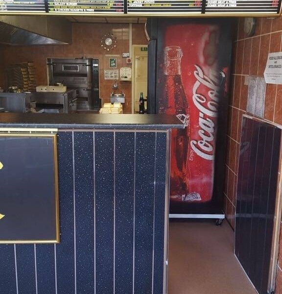 Newly fitted frofittable un opposed pizza shop for sale  in immingham DN40 area for sale Photo 6
