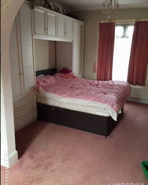 Attractive Convenience & Post Office located in the national forest with Large family home Photo 6