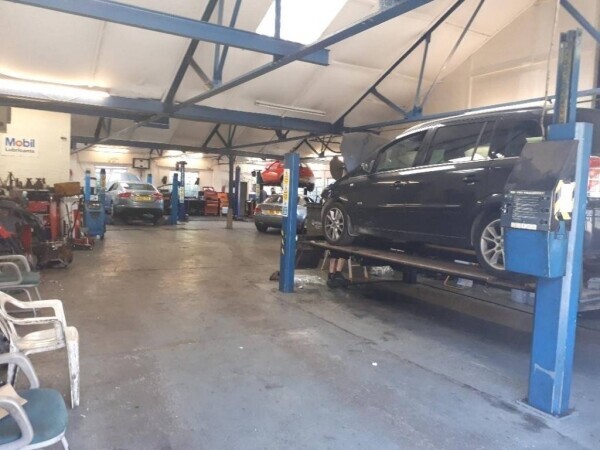 Highly Reputable Car Garage Photo 6