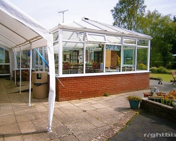 SUPERB FAMILY RUN CARAVAN AND CAMPING SITE & CAFE - HEREFORDSHIRE Photo 6