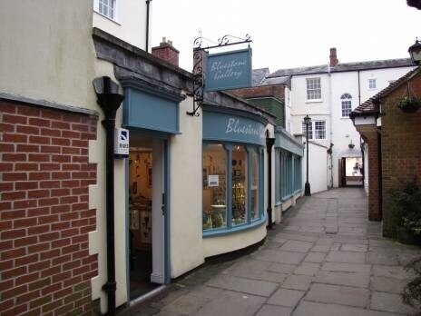 Super Destination Arts & Craft Gallery Photo 6