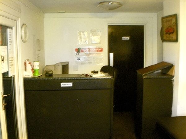 WELL ESTABLISHED TYRE FITTING, MOT & CARE REPAIRS GARAGE - LANCASHIRE Photo 6