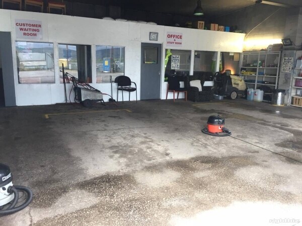 Hand car wash & valeting family running business near the waste and recycling centre Burnley Photo 6