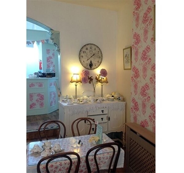 POPULAR & ESTABLISHED TEA SHOP - DERBYSHIRE Photo 6