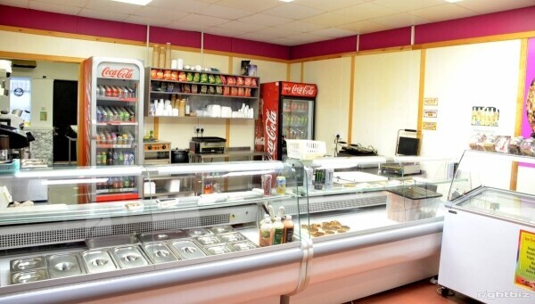 Sandwich Bar and Coffee Shop with Ice cream Parlour in Prime location of Aberdeen. Photo 7
