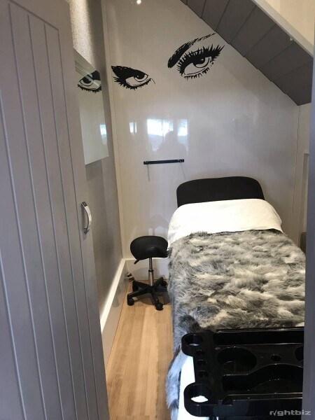 Tanning & Beauty Salon potential to expanded, Great location with free parking Photo 6