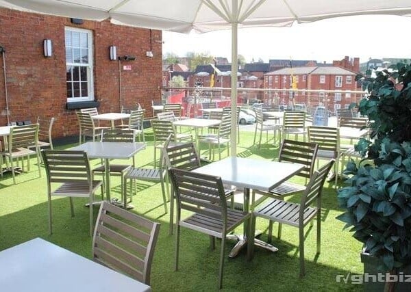 BROMSGROVE, WEST MIDLANDS - SUCCESSFUL INDEPENDENT RESTAURANT AND WINE BAR Photo 6